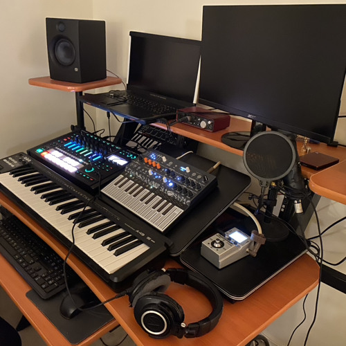Right here (progressive house)