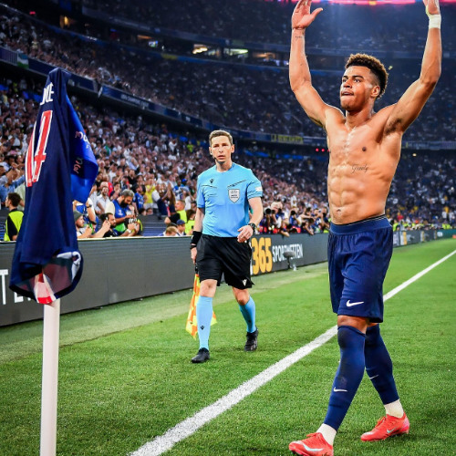 LOLO - MARTES COMPA MATADO IGUAL ( prod. by THANOS )