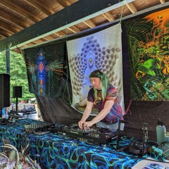 live at synaptic bloom