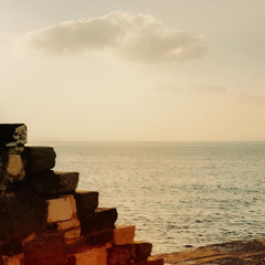 a soft Breeze & a calm Sea
