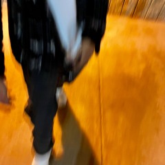 WAR (prod. hotboynich V.3)