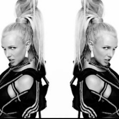 B In The Mix: The Best Remixes of Britney Spears
