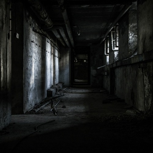 DJ Set: Adjust (BE) - Mix For RiskySound
