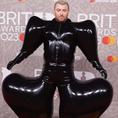 PREGNANT - VILLAINSUIT