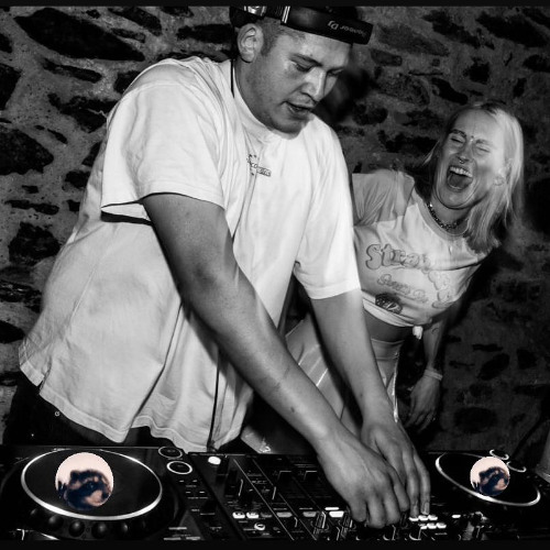 <3 BOUNCY BEATS BY INDIKKA & SOLARMOON <3