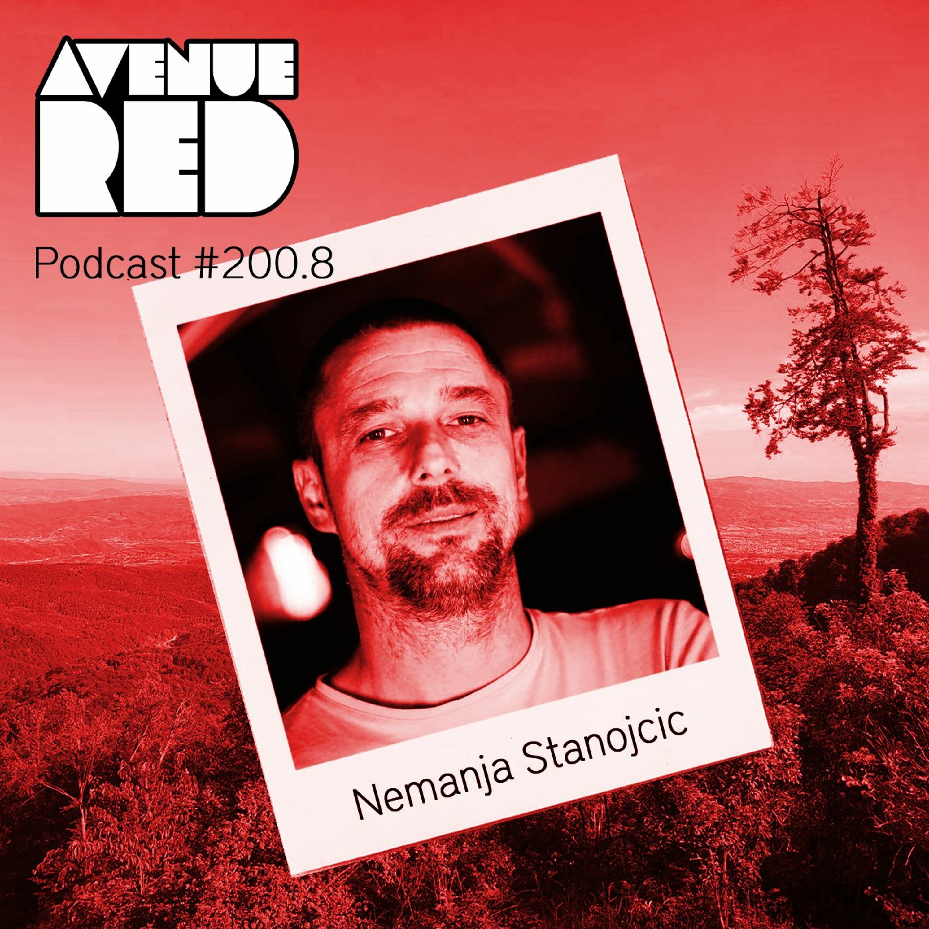 Avenue Red