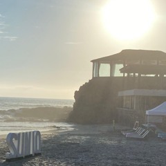 Sunset w/ SundayClub @ Sunio Beachclub