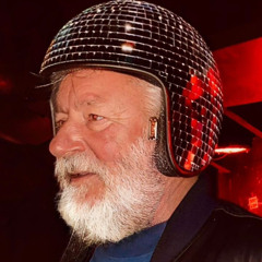 WillyWaitzinger_VinylRevisited_01