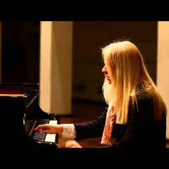 Valentina Lisitsa - Moonlight Sonata Op.27 No.2 Mov.1,2,3 (Beethoven)