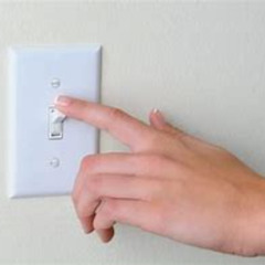 PRENDO LA LUZ (CHOMBAPOLO)