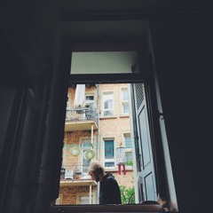 Februar