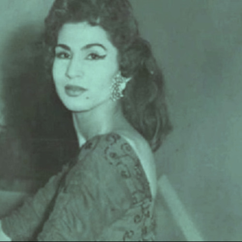 اه لو تعلم ما سوف أرى في ليالي البعدِ..ماهنتُ عليك!