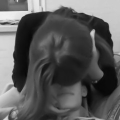 صعب غير حبك ياخذني عنك مين يقدر يبعدنييي.