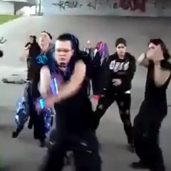 THIS IS TECHNO