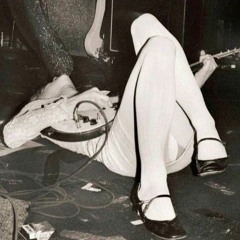 احبه صار خمس سنين وفارقني قبل يومين