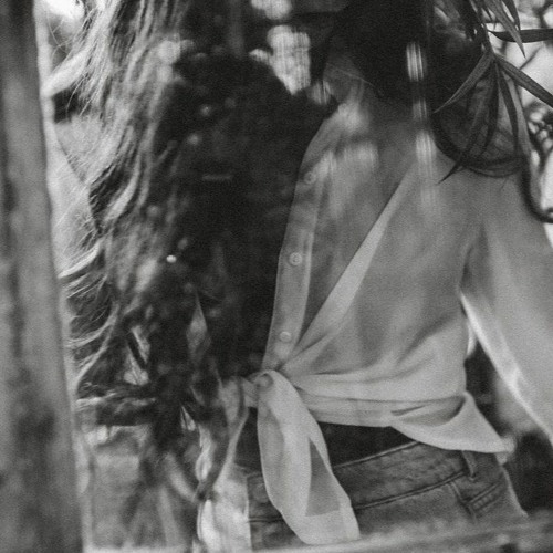 U can't hide from your love