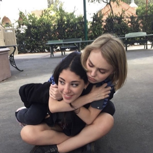 ‎⁨قلبي وحياتي .⁩