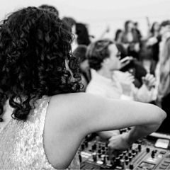A downtempo & organic Mykonos Summer