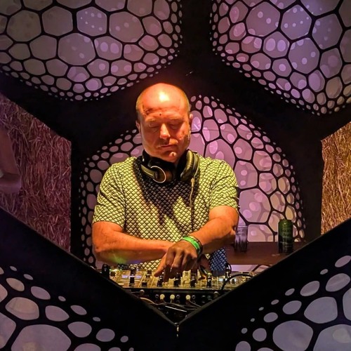 Dale West - The Beat Goes On Main Stage Set