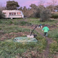 Guitar impro in caravan