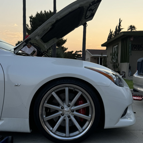 plastic cups & blunts-Terrace Martin Feat. A Da business-Produced by HI-TEK.mp3