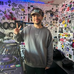 True Vine @ The Lot Radio 12 - 13 - 2022