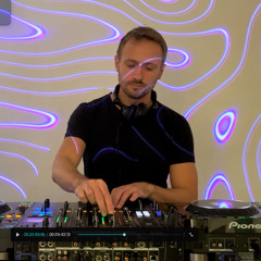 Evgeni Troshkov - Abril 2025