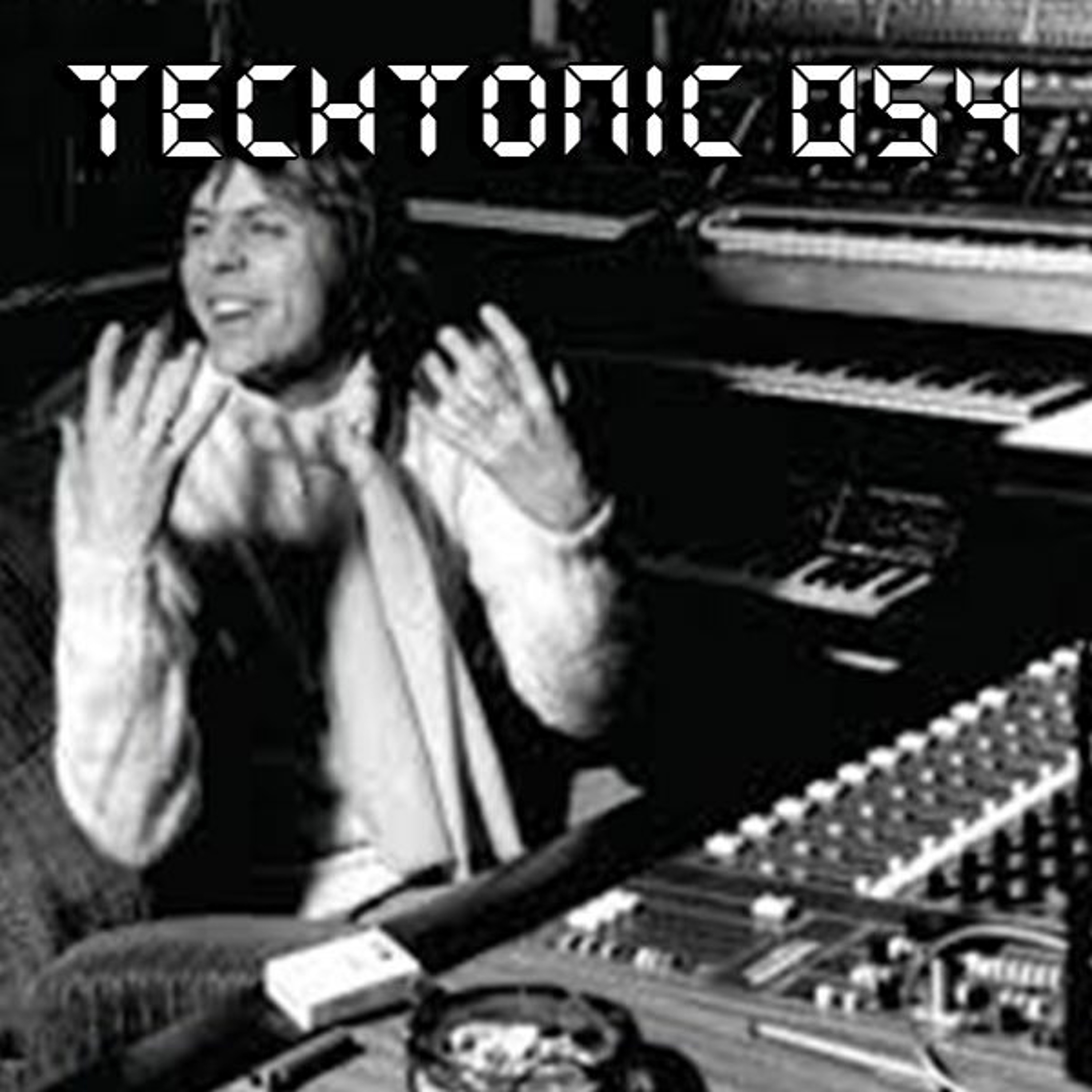 TechTonic E54 'Ended out With A Preacher' October 2020 Techno Mix GUEST MIX *DISSCUT* episode artwork