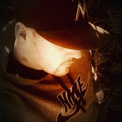 Love Me Down / Instrumental