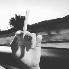 Пачка на окне