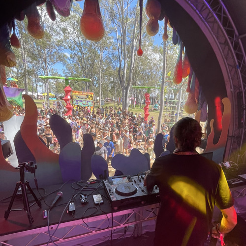 RABBITS EAT LETTUCE 2022 @WAABOOZ STAGE