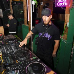 Bass Barn Flavas w/ M-Zero