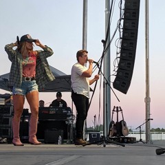 Chat with Jenna & Stu Walker (The Reklaws) January 2023