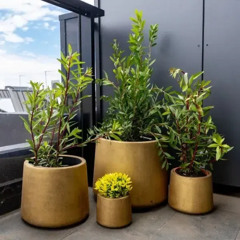 How to Choose the Right Pot for Your Artificial Plant