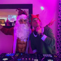 Weebles 007 (Onesie Party '21)