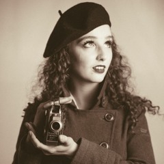 Eva Hummingbird Clips