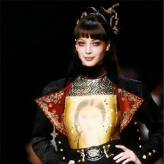 House High Fashion Vogue Runway