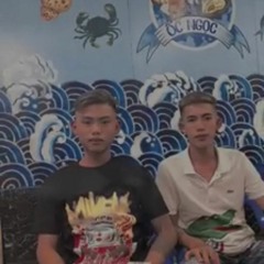 Nữa hộp 5 có giá 2tr5 - Lũ Quỷ