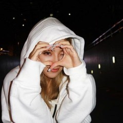 Мама, я влюбился в неё <3 - JojoHF