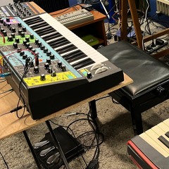 Sort of DnB Jam (606, Matriarch, Volca FM2 and Keys, Drumbrute)