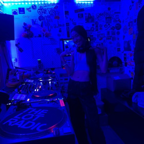 JiaLing @ The Lot Radio 01 - 15 - 2022