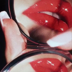 lipstick (feat. WHITEOFFSKY)