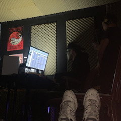 Siempre activo feat. TOMI ZT