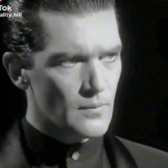 Phantom of the opera -Antonio Banderas