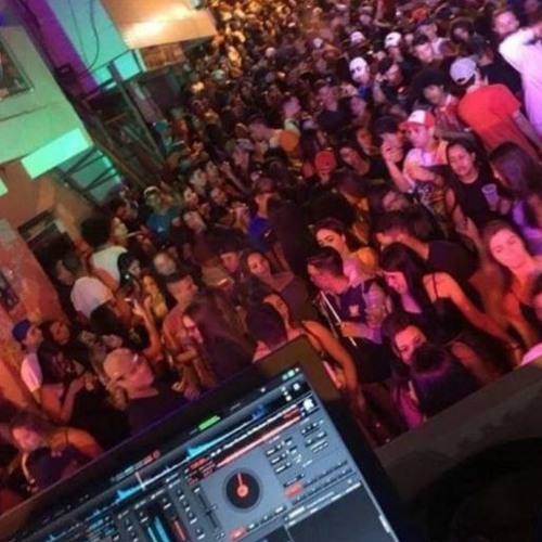MEGA-DOI UM TAPINHA NÃO DOI (DJ PHZIN)