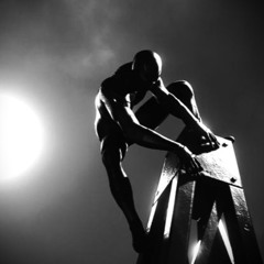 tell your friends new york is closed