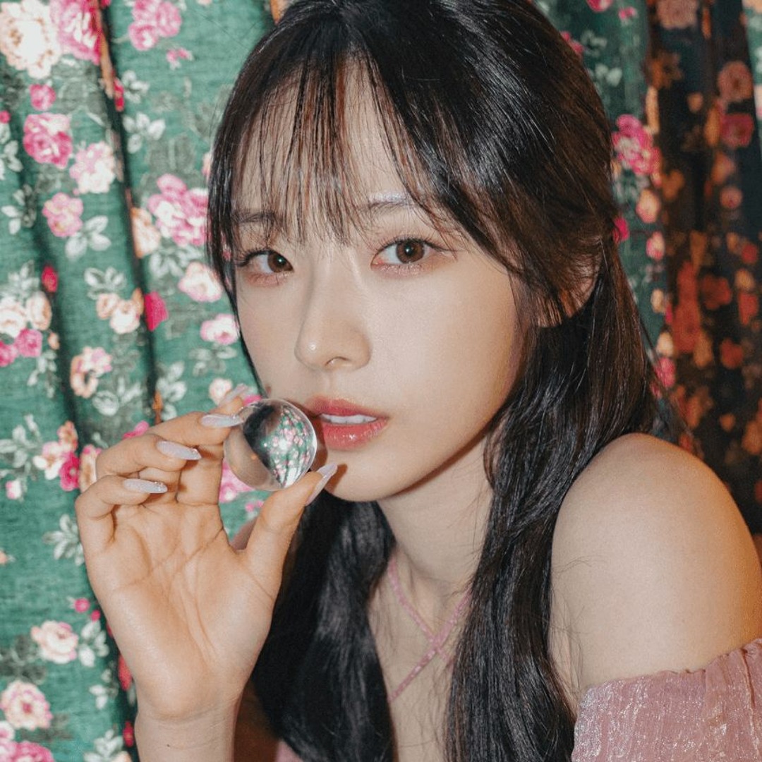 Stream HASEUL 하슬 <Plastic Candy> | ARTMS by 01-yxj11rx