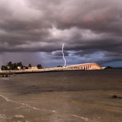 GeT iT oN (feat. Marvin G)