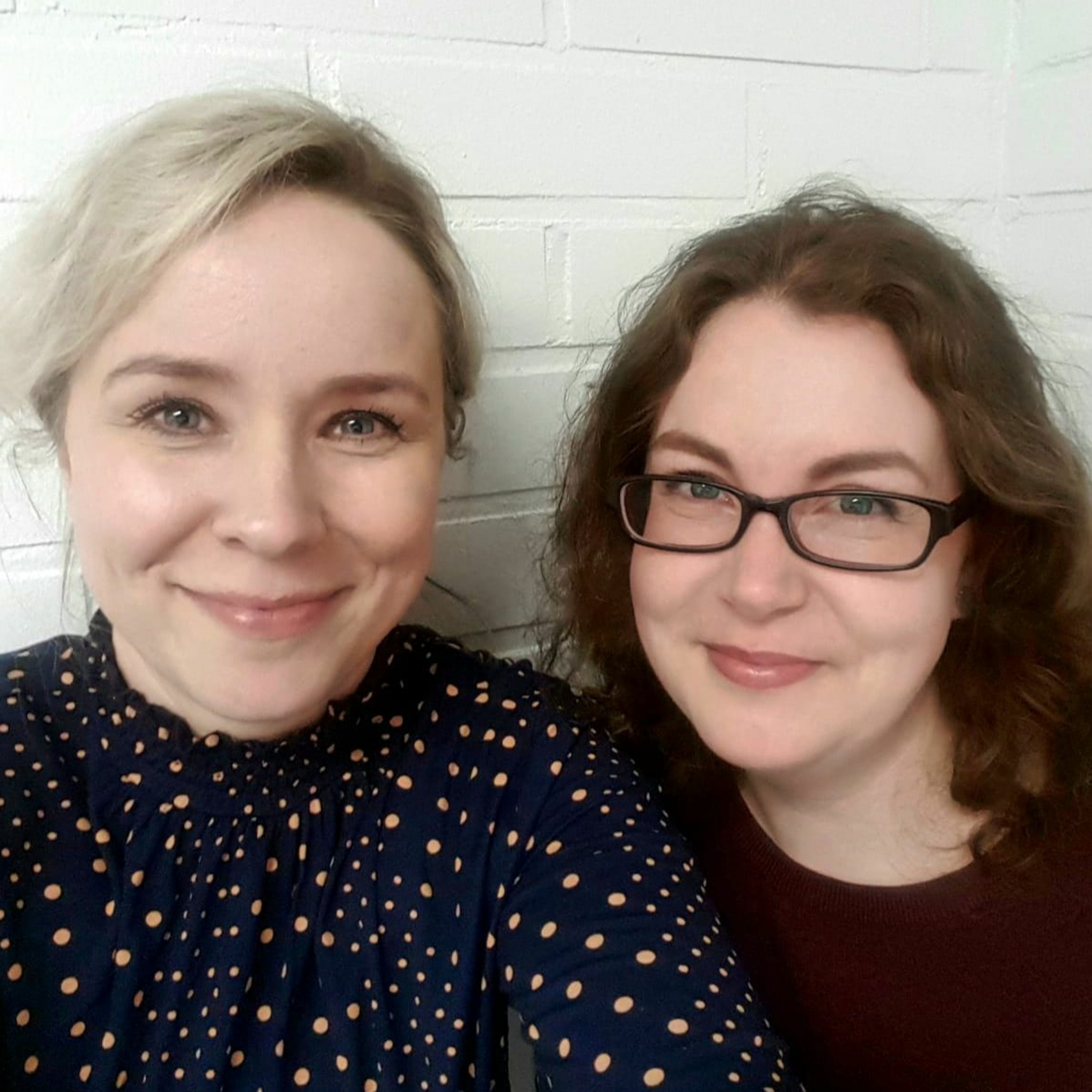 Kirjapinon takaa -podcast