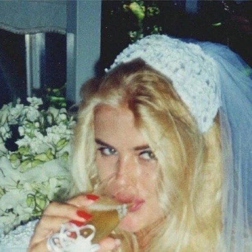 drunk n done with hurting (prod. 4truefirst)